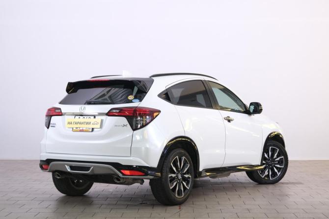 Honda Vezel I Рестайлинг с пробегом 2019 года, цена 2 599 000 рублей, 32750 км, внедорожник, Автокод Объявления