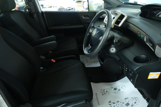 Honda Freed I Рестайлинг 2 с пробегом 2015 года, цена 1 199 000 рублей, 187000 км, компактвэн, Автокод Объявления