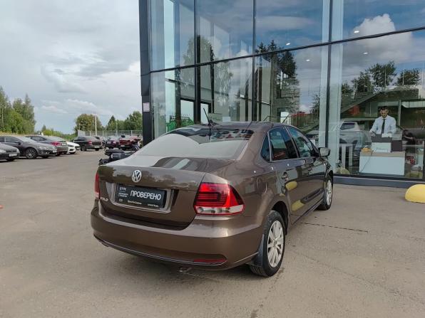 Volkswagen Polo V Рестайлинг с пробегом 2017 года, цена 1 095 000 рублей, 97452 км, седан, Автокод Объявления
