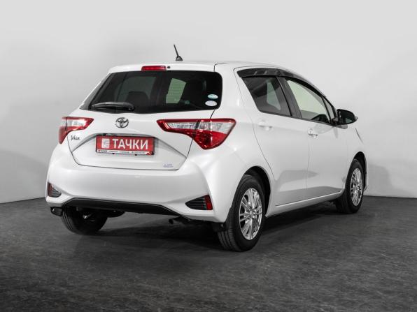 Toyota Vitz III (XP130) Рестайлинг 2 с пробегом 2017 года, цена 928 500 рублей, 84675 км, хэтчбек, Автокод Объявления