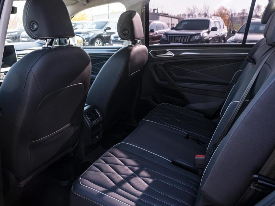 Volkswagen Tiguan II Рестайлинг Москва  - изображение 15