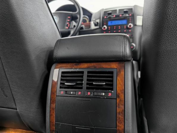 Volkswagen Touareg I с пробегом 2005 года, цена 799 000 рублей, 185325 км, внедорожник, Автокод Объявления