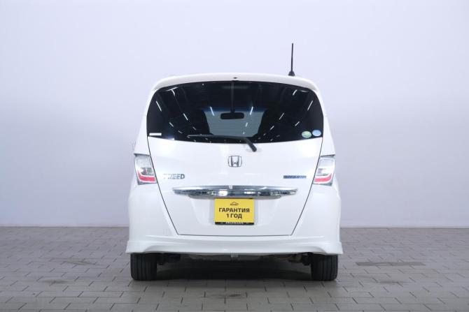 Honda Freed I Рестайлинг с пробегом 2012 года, цена 1 219 000 рублей, 141000 км, компактвэн, Автокод Объявления