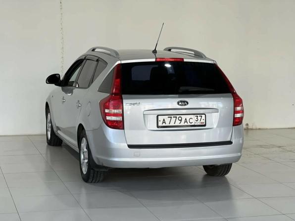Kia Ceed I с пробегом 2009 года, цена 600 000 рублей, 176510 км, универсал, Автокод Объявления
