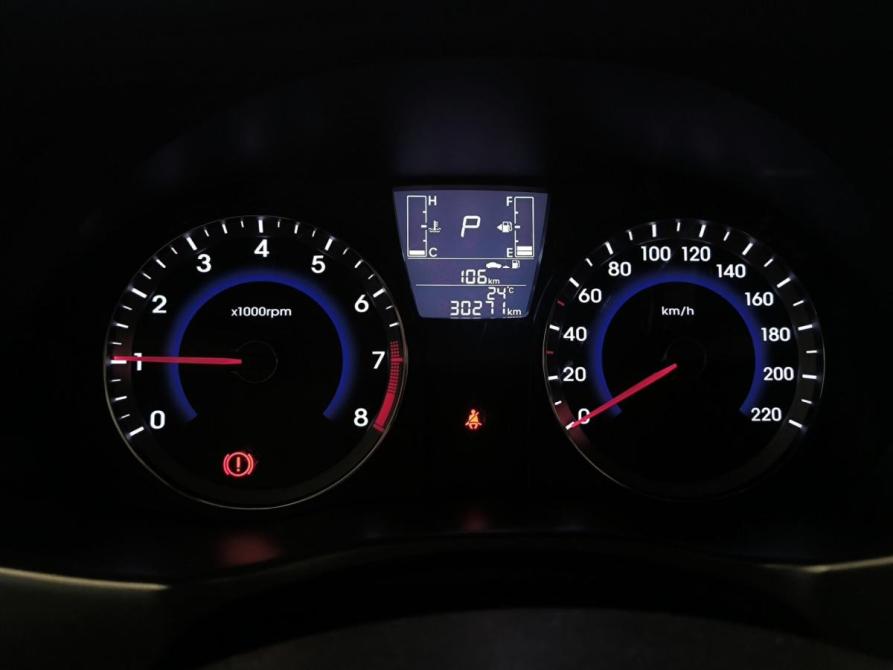 Hyundai Solaris I Рестайлинг Казань  - изображение 16