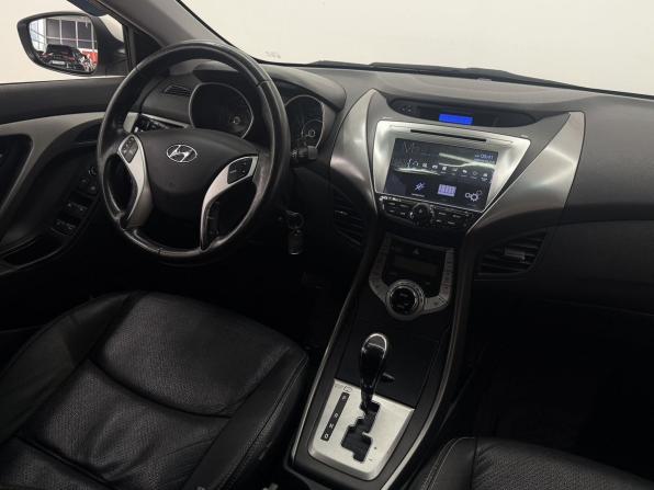 Hyundai Avante V с пробегом 2012 года, цена 835 000 рублей, 206031 км, седан, Автокод Объявления