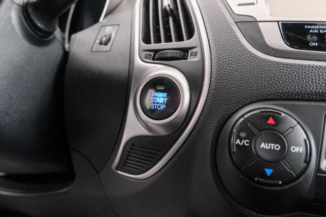 Hyundai ix35 I с пробегом 2012 года, цена 1 299 000 рублей, 161000 км, внедорожник, Автокод Объявления