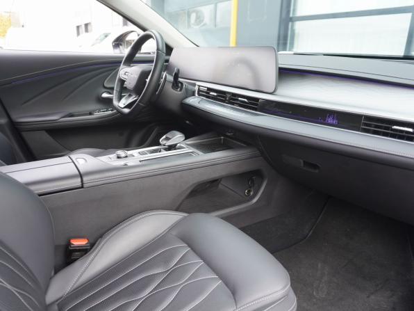 Chery Arrizo 8 с пробегом 2023 года, цена 2 000 000 рублей, 42086 км, седан, Автокод Объявления
