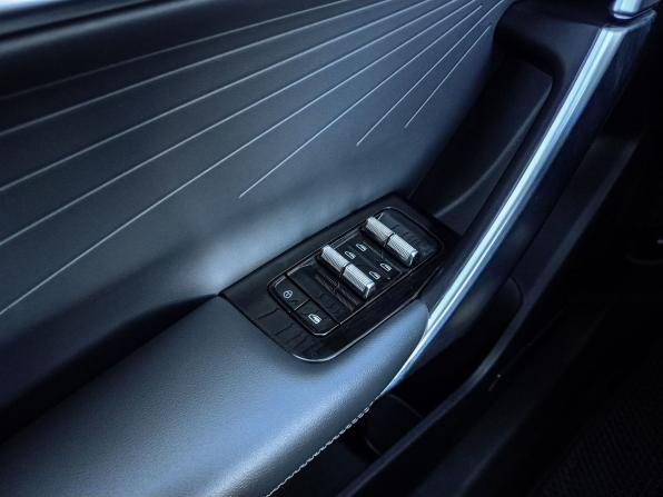 Geely Atlas II с пробегом 2023 года, цена 2 294 000 рублей, 89500 км, внедорожник, Автокод Объявления