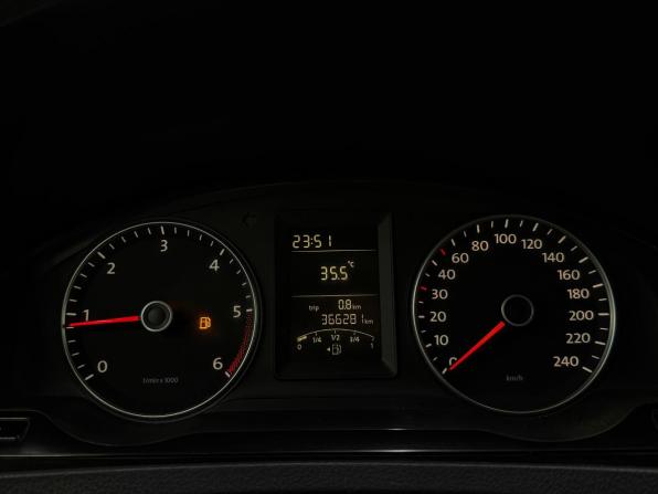 Volkswagen Transporter T5 Рестайлинг с пробегом 2012 года, цена 1 640 000 рублей, 366277 км, минивэн, Автокод Объявления