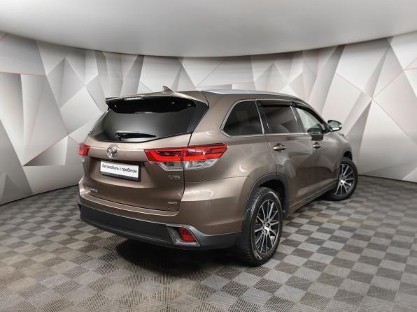 Toyota Highlander III (XU50) Рестайлинг с пробегом 2018 года, цена 2 789 000 рублей, 267344 км, внедорожник, Автокод Объявления