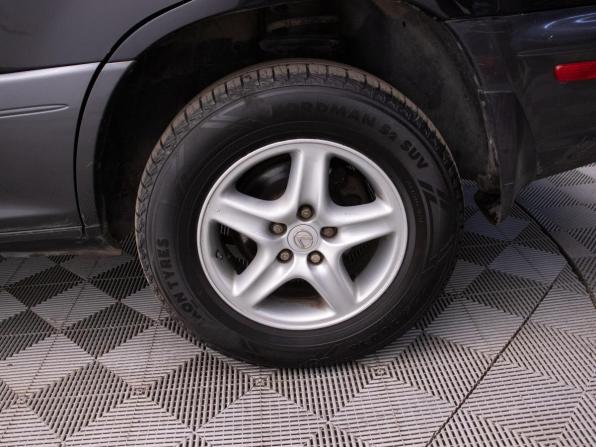 Lexus RX I с пробегом 2002 года, цена 650 000 рублей, 330598 км, внедорожник, Автокод Объявления