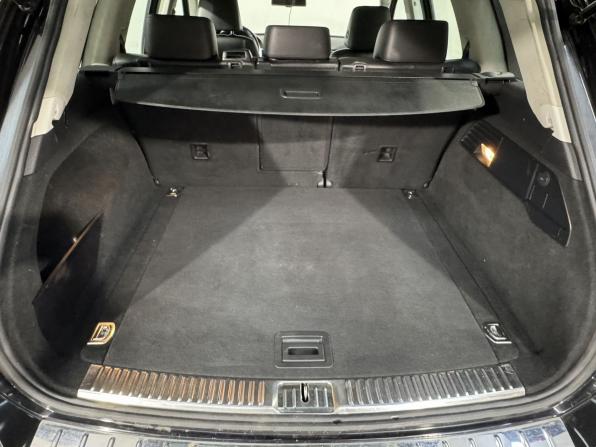 Volkswagen Touareg II с пробегом 2011 года, цена 1 799 800 рублей, 238000 км, внедорожник, Автокод Объявления