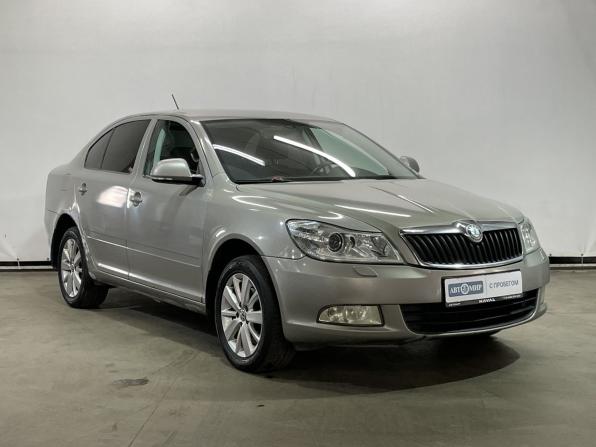Skoda Octavia II (A5) Рестайлинг с пробегом 2011 года, цена 540 000 рублей, 318746 км, лифтбек, Автокод Объявления