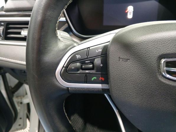 Geely Atlas Pro с пробегом 2024 года, цена 2 020 000 рублей, 28136 км, внедорожник, Автокод Объявления