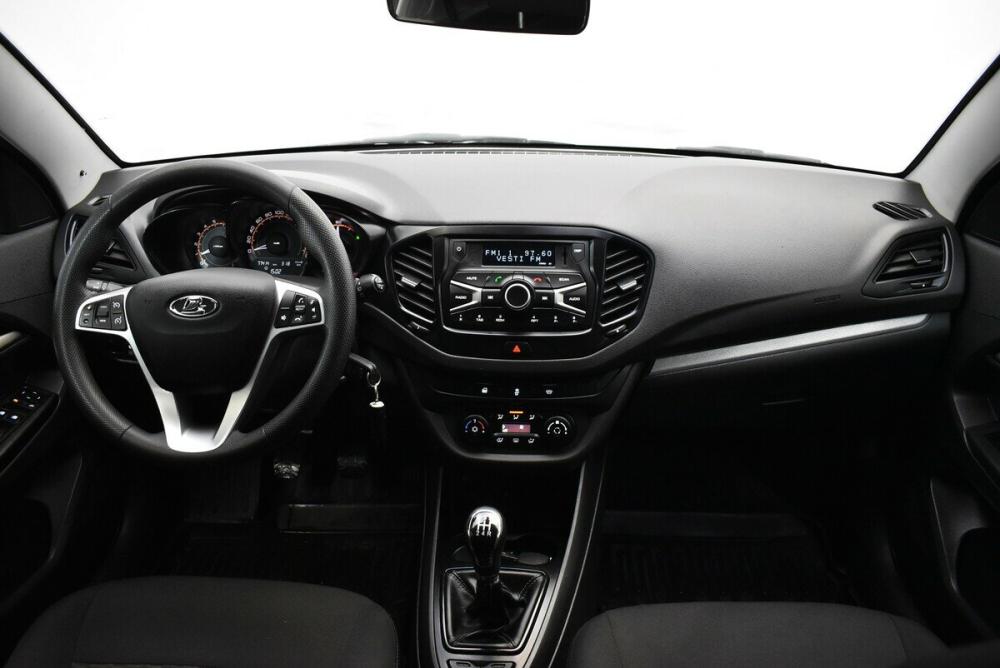 Lada (ВАЗ) Vesta I Москва  - изображение 5