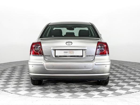 Toyota Avensis II Рестайлинг с пробегом 2006 года, цена 717 000 рублей, 211893 км, седан, Автокод Объявления