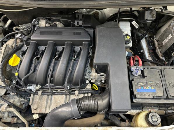 Renault Logan II с пробегом 2018 года, цена 830 000 рублей, 91593 км, седан, Автокод Объявления