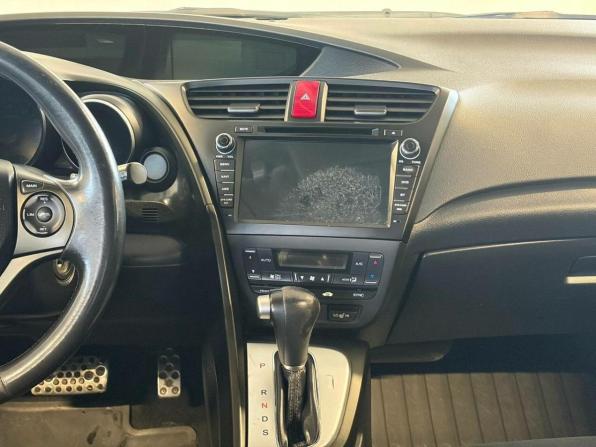 Honda Civic IX с пробегом 2012 года, цена 972 720 рублей, 186000 км, хэтчбек, Автокод Объявления