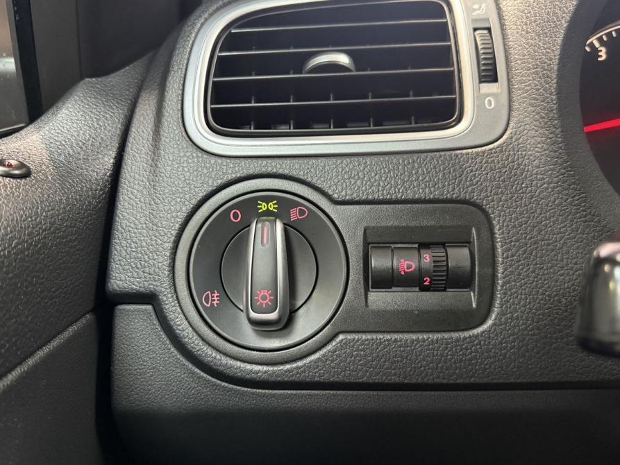 Volkswagen Polo V Рестайлинг Тверь  - изображение 18