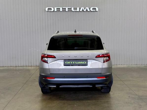 Skoda Karoq I с пробегом 2021 года, цена 1 997 000 рублей, 157719 км, внедорожник, Автокод Объявления