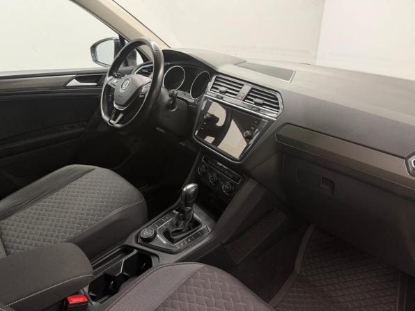 Volkswagen Tiguan II с пробегом 2019 года, цена 2 222 000 рублей, 169854 км, внедорожник, Автокод Объявления