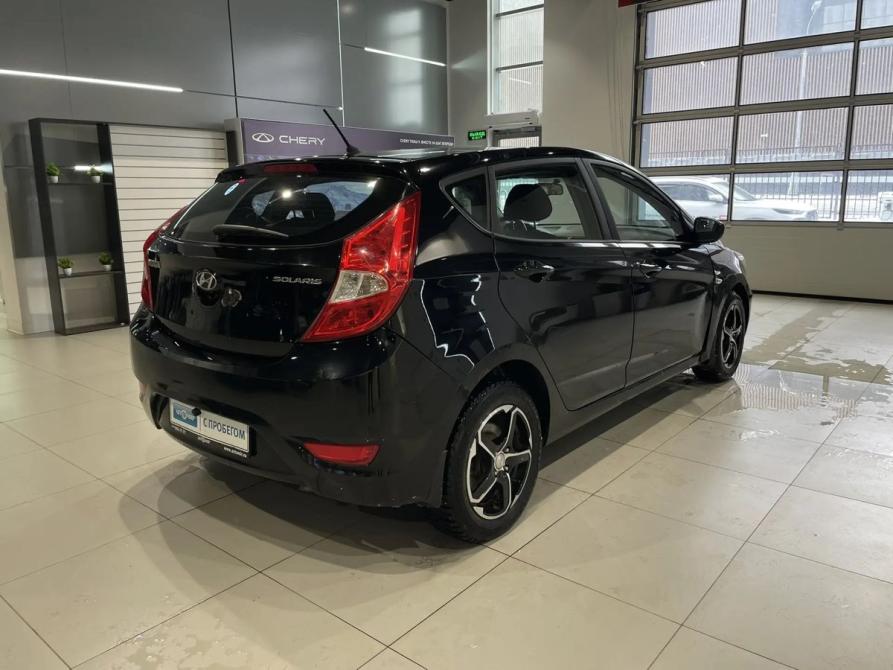 Hyundai Solaris I Москва  - изображение 4
