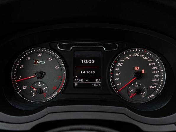 Audi RS Q3 I (8U) с пробегом 2013 года, цена 2 195 000 рублей, 176443 км, внедорожник, Автокод Объявления