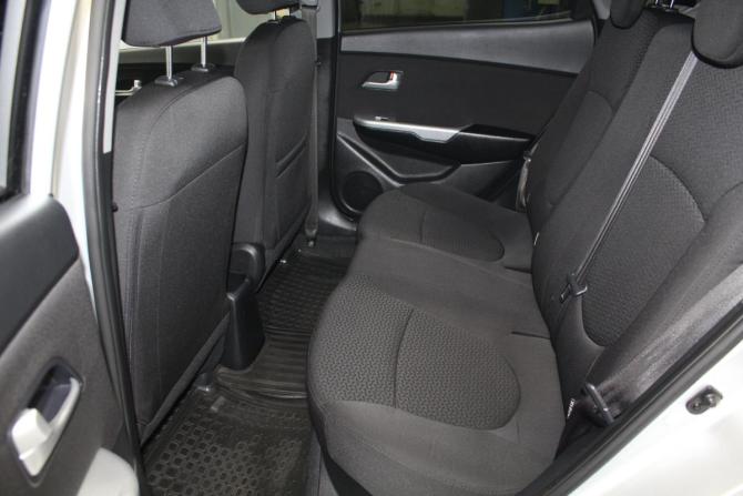 Kia Rio III с пробегом 2013 года, цена 659 000 рублей, 290966 км, хэтчбек, Автокод Объявления