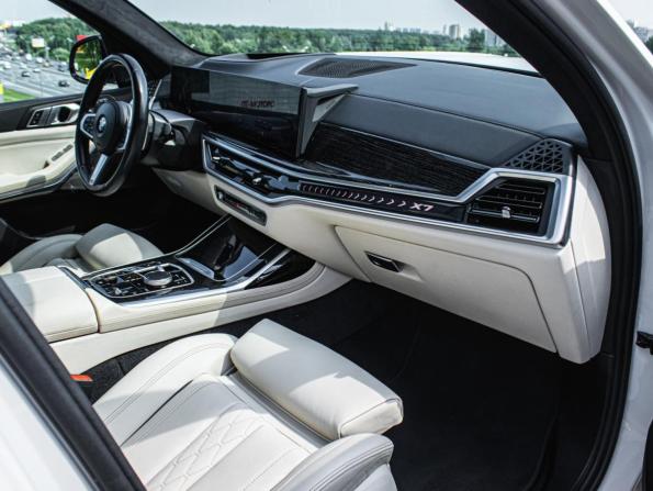 BMW X7 I (G07) Рестайлинг с пробегом 2023 года, цена 11 650 000 рублей, 61526 км, внедорожник, Автокод Объявления