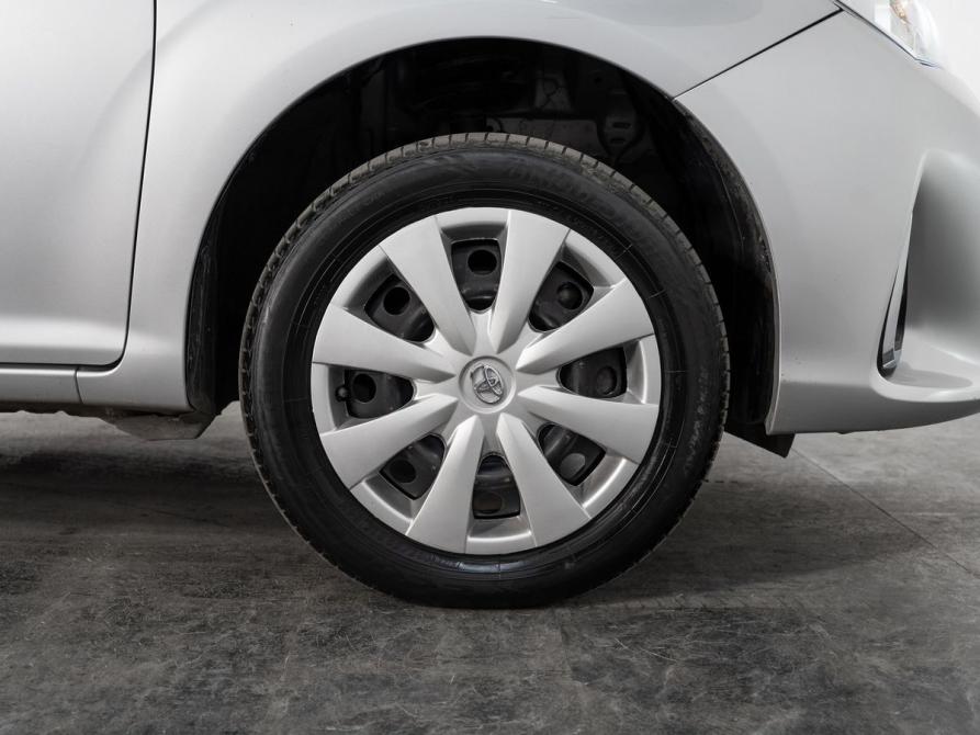 Toyota Corolla XI (E160 E170) Рестайлинг 2 Иркутск  - изображение 17