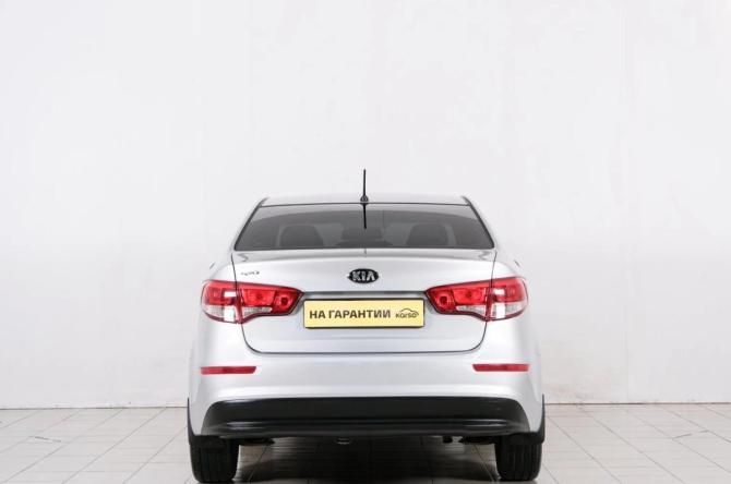 Kia Rio III Рестайлинг с пробегом 2016 года, цена 1 099 000 рублей, 140000 км, седан, Автокод Объявления