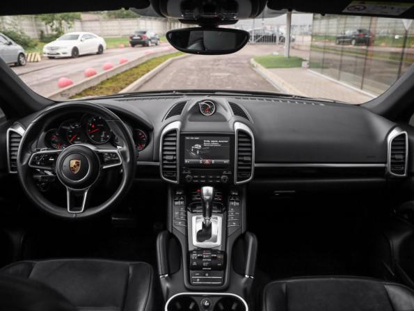 Porsche Cayenne II Рестайлинг (958) с пробегом 2016 года, цена 3 589 000 рублей, 140064 км, внедорожник, Автокод Объявления