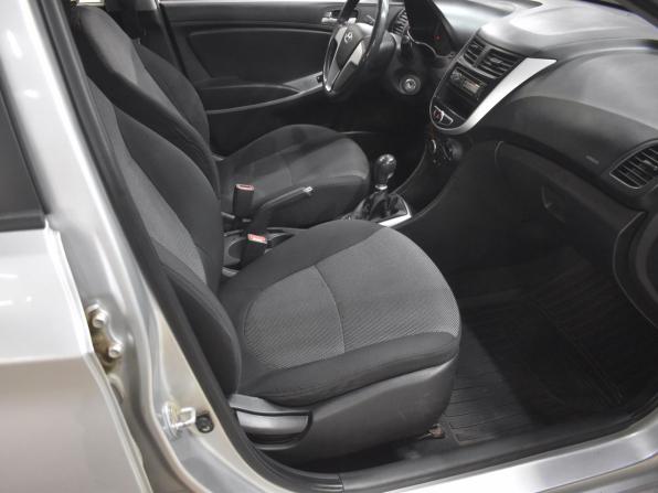Hyundai Solaris I с пробегом 2011 года, цена 640 000 рублей, 91892 км, седан, Автокод Объявления