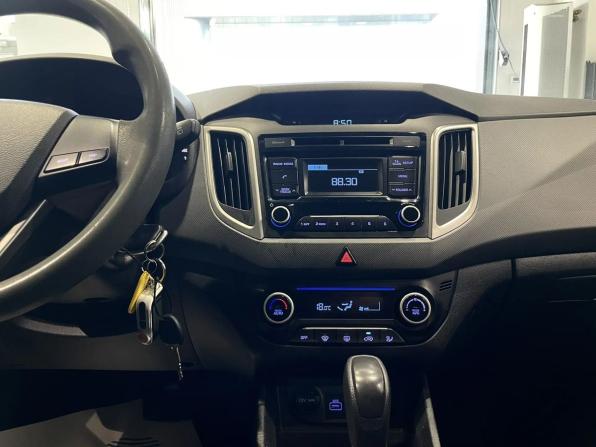Hyundai Creta I с пробегом 2017 года, цена 1 370 000 рублей, 204810 км, внедорожник, Автокод Объявления