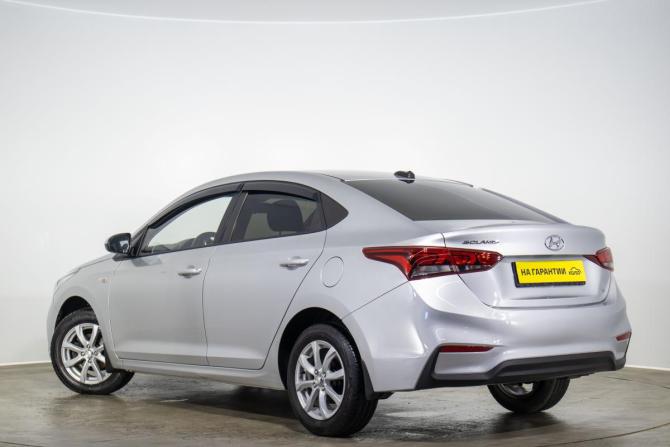 Hyundai Solaris II с пробегом 2017 года, цена 1 259 000 рублей, 112232 км, седан, Автокод Объявления