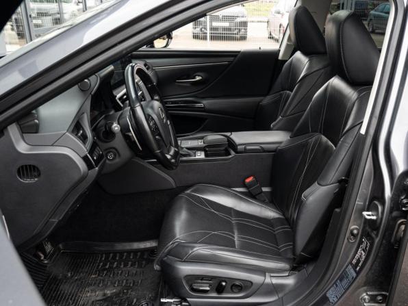 Lexus ES VII Рестайлинг с пробегом 2021 года, цена 4 340 000 рублей, 126886 км, седан, Автокод Объявления