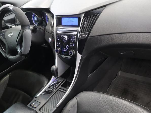 Hyundai Sonata VI (YF) с пробегом 2011 года, цена 851 000 рублей, 251716 км, седан, Автокод Объявления
