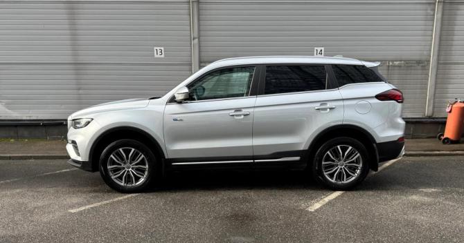 Geely Atlas Pro с пробегом 2023 года, цена 1 879 000 рублей, 64781 км, внедорожник, Автокод Объявления