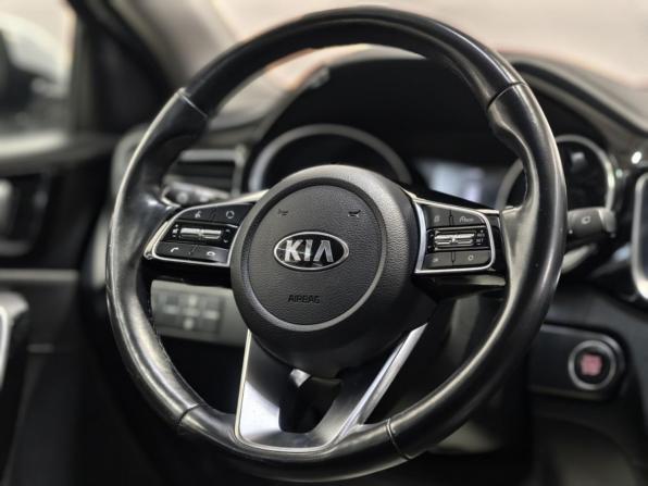 Kia Ceed III с пробегом 2020 года, цена 1 891 000 рублей, 65841 км, хэтчбек, Автокод Объявления