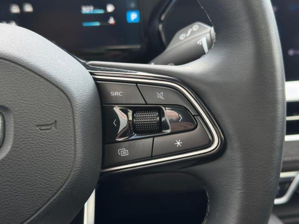 Geely Monjaro I с пробегом 2024 года, цена 3 550 000 рублей, 39102 км, внедорожник, Автокод Объявления
