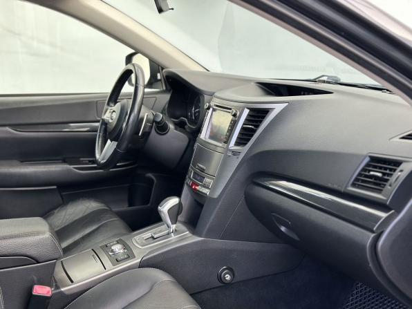 Subaru Legacy V с пробегом 2011 года, цена 1 200 000 рублей, 164014 км, седан, Автокод Объявления