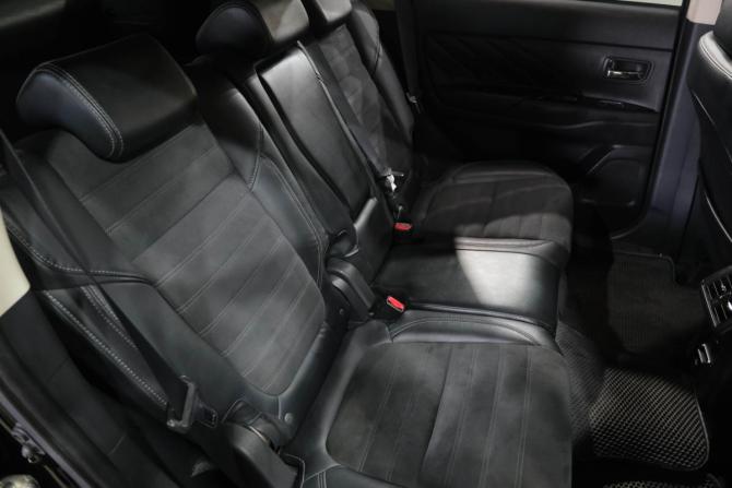 Mitsubishi Outlander III Рестайлинг 3 с пробегом 2020 года, цена 3 099 000 рублей, 168000 км, внедорожник, Автокод Объявления