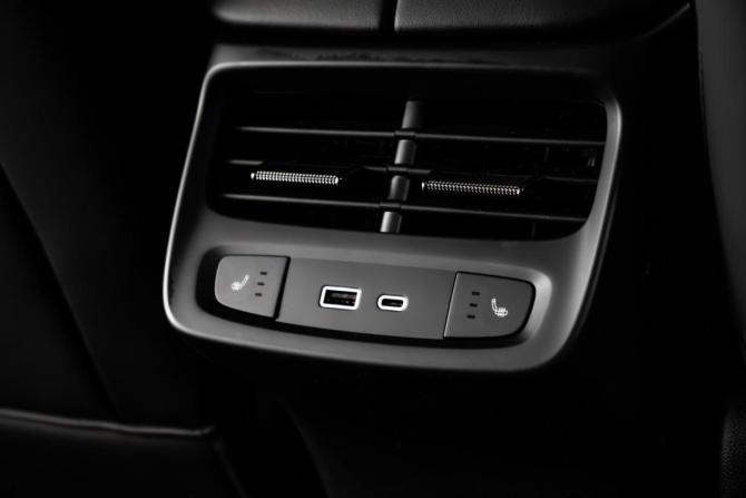 Новый Omoda C7 2026 года, цена 3 498 900 рублей, внедорожник, Автокод Объявления