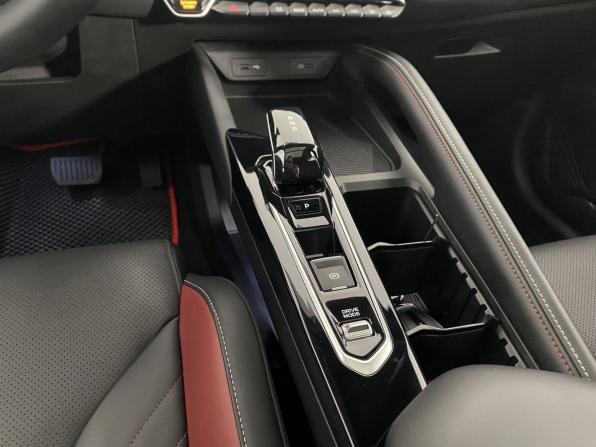 Geely Coolray I Рестайлинг с пробегом 2023 года, цена 2 200 000 рублей, 24422 км, внедорожник, Автокод Объявления
