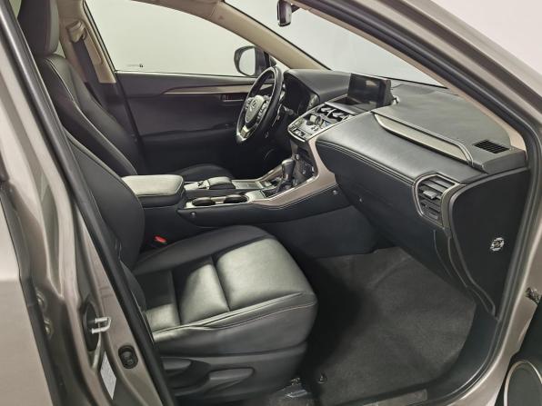 Lexus NX I Рестайлинг с пробегом 2021 года, цена 3 675 000 рублей, 115725 км, внедорожник, Автокод Объявления