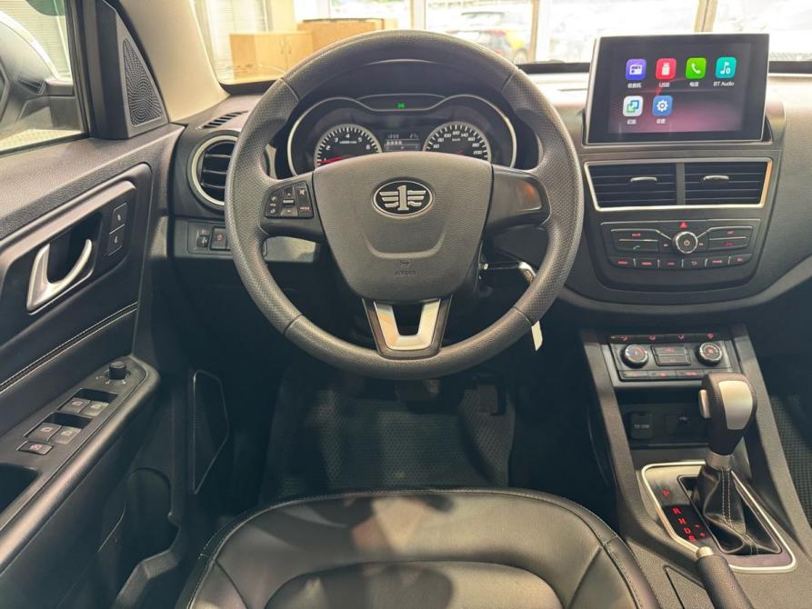 FAW Besturn X40 I Москва  - изображение 11