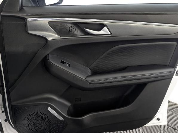 Haval Jolion I Рестайлинг с пробегом 2024 года, цена 1 550 000 рублей, 120235 км, внедорожник, Автокод Объявления