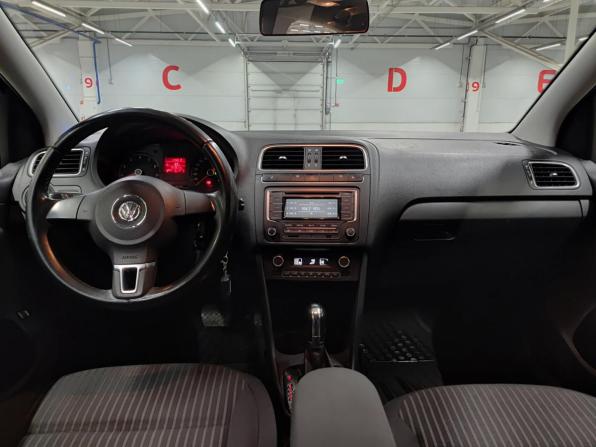 Volkswagen Polo V с пробегом 2013 года, цена 1 000 000 рублей, 121011 км, седан, Автокод Объявления