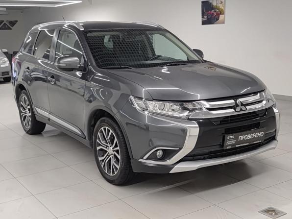 Mitsubishi Outlander III Рестайлинг 2 с пробегом 2016 года, цена 2 000 000 рублей, 178840 км, внедорожник, Автокод Объявления